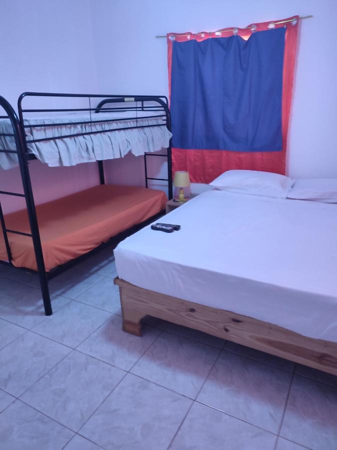 Hotel B&B Italia Caribe Pedernales Exteriör bild