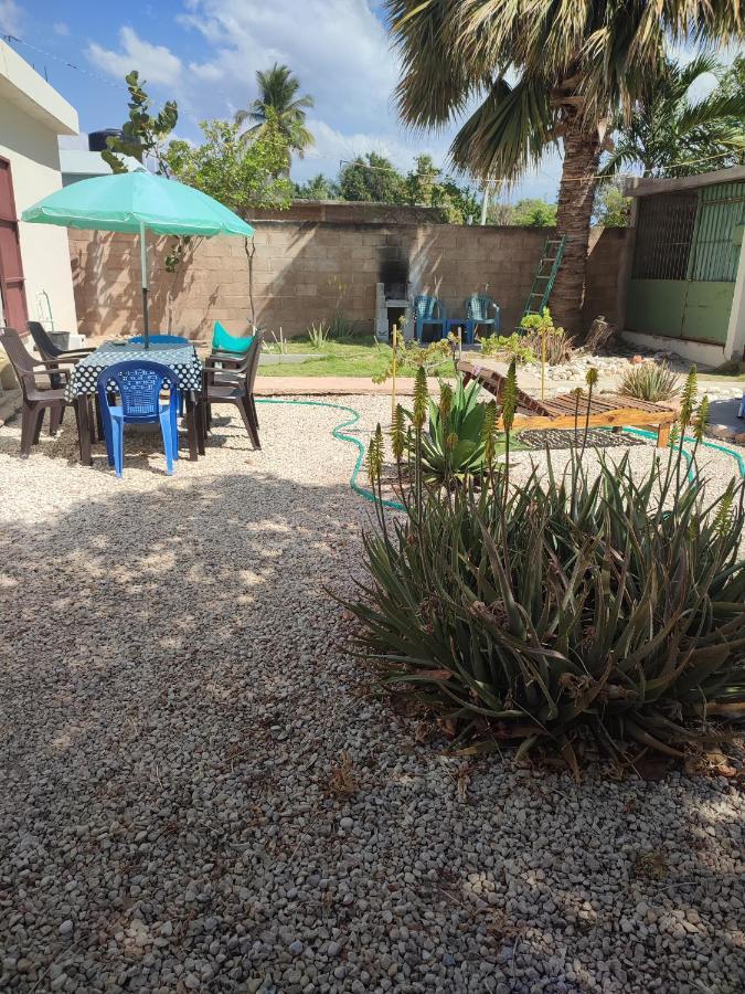 Hotel B&B Italia Caribe Pedernales Exteriör bild