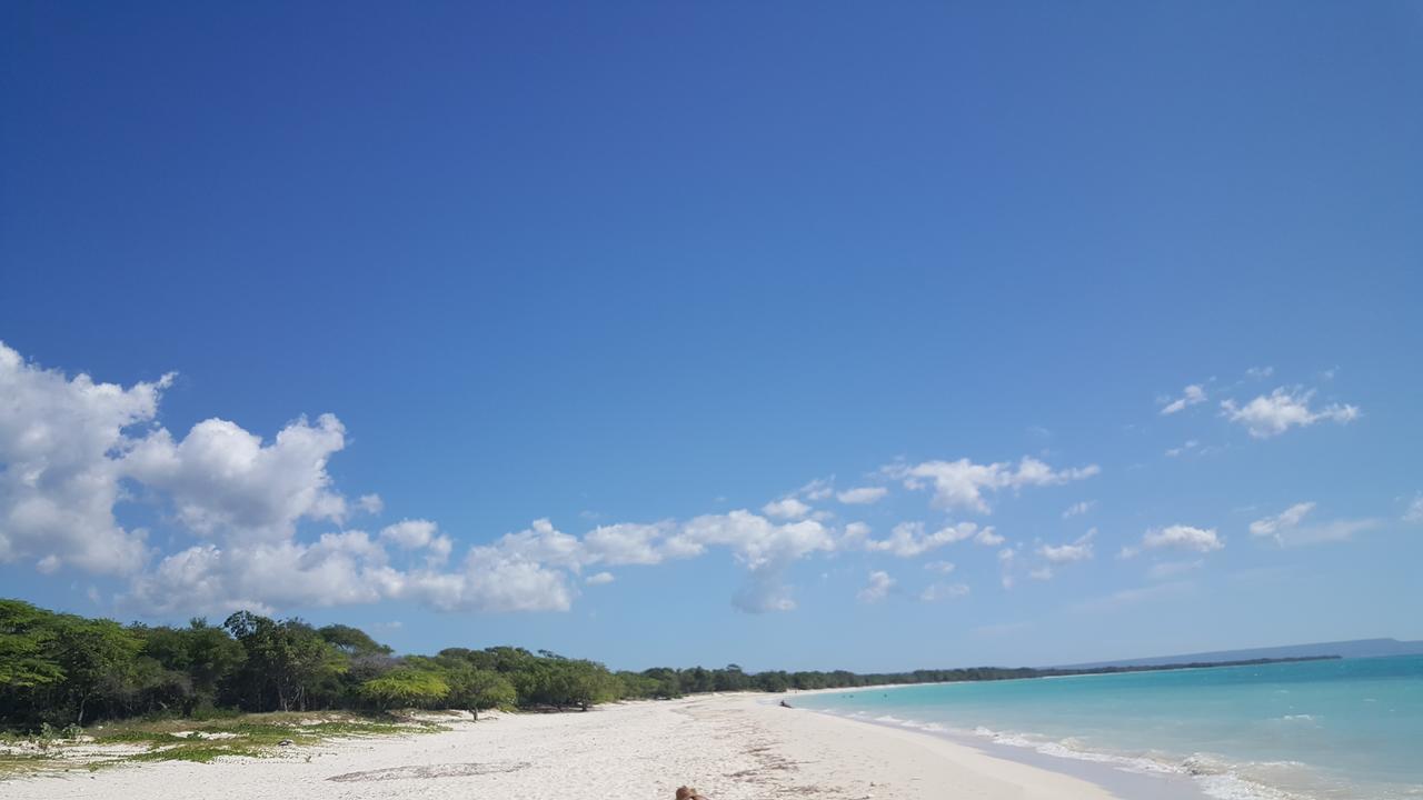 Hotel B&B Italia Caribe Pedernales Exteriör bild